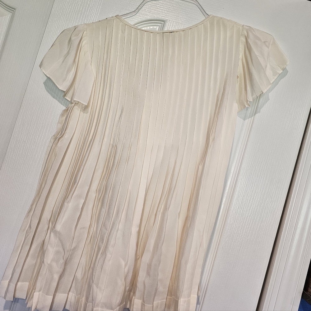 Fendi Pleated Blouse - Size 38 NWOT - Picture 6 of 8